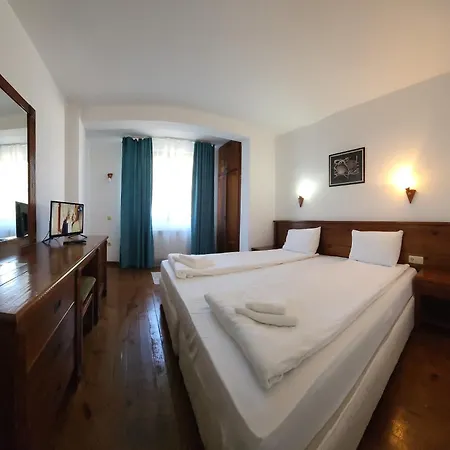 Banderitsa And Casino 3*