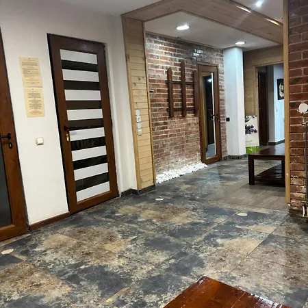 Отель Banderitsa And Casino 3*